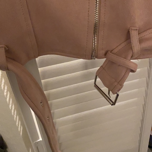 Fashion nova jacket. Never worn. - Picture 3 of 7